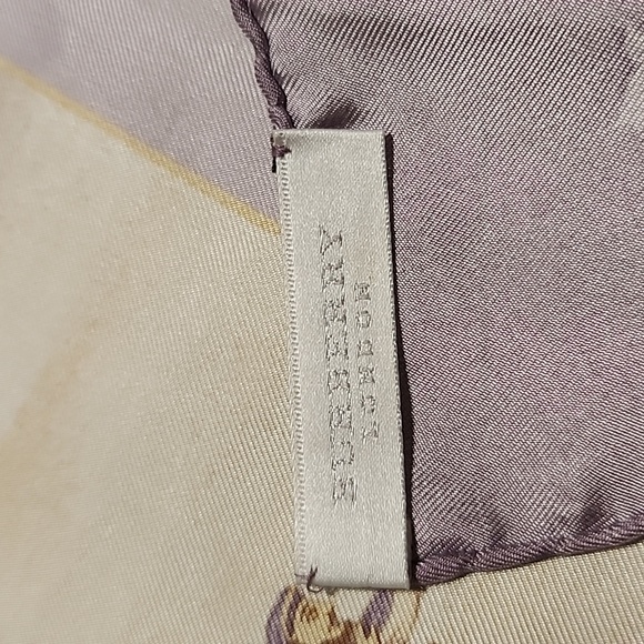 Burberry Silk Scarf NWOT - Picture 4 of 10